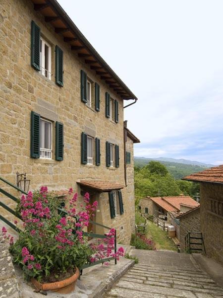 Castello E Borgo Di Porciano Villa Pratovecchio Exterior photo