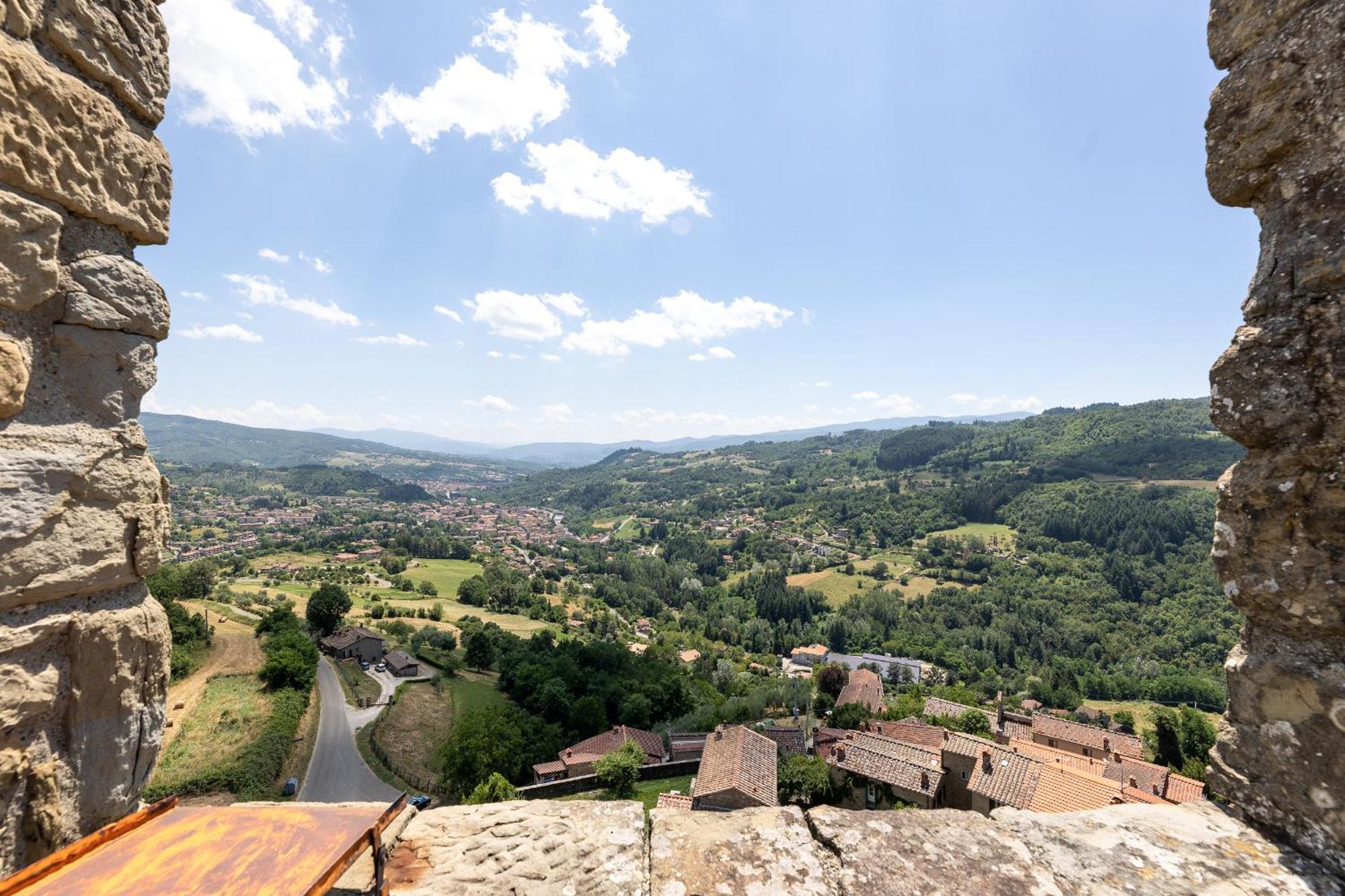 Castello E Borgo Di Porciano Villa Pratovecchio Exterior photo