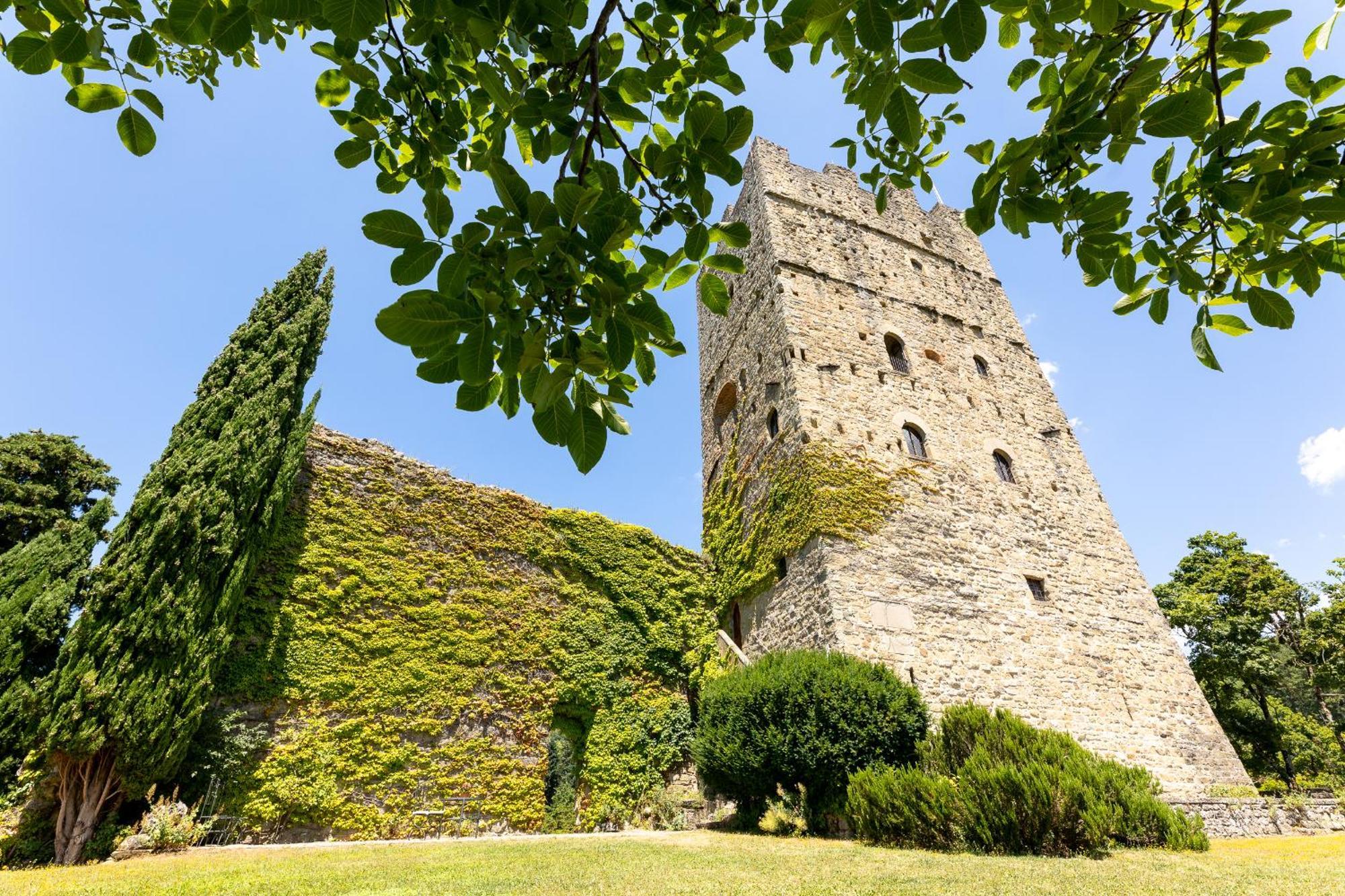 Castello E Borgo Di Porciano Villa Pratovecchio Exterior photo